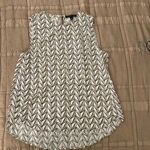 Banana Republic Factory Women’s Shell Tank